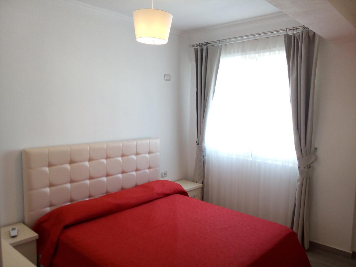 Delfin Apartments Sarande Exterior photo
