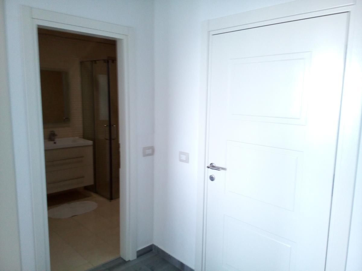 Delfin Apartments Sarande Exterior photo